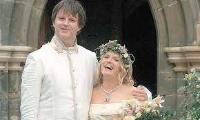 Quentin met sam farmer in 1998 on the set of men behaving badly, where. The Man Who Uses Laughter As A Painkiller From Mental Breakdown To His Wife S Death From Cancer Paul Merton S New Book Reveals A Traumatic Past Daily Mail Online