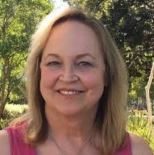 Candace Heath's Instagram, Twitter & Facebook