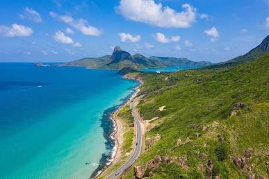 Coastal beauty of Con Dao, Vietnam, do AI tạo