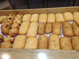 Adams Bakery Tayyouneh Roundabout Beirut Lebanon Yummy Ciabattas Olive Rosemary And Many More Food Recipes Yummy