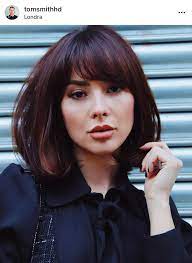 Siete alla ricerca di idee sui tagli capelli corti con frangia 2022? Capelli 2022 Tagli Con Frangia A Collo Di Bottiglia La Frangia Dell Anno Amica