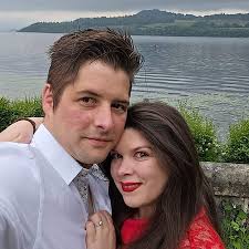 Review: One night experience