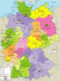 Die bundesrepublik deutschland mit der bundeshauptstadt berlin, besteht aus 16 gliedstaaten, den. Deutschlandkarte Bunt Landkarte Deutschland Karte Deutschland Deutschland