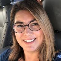 Carolyn Reinhardt's Instagram, Twitter & Facebook