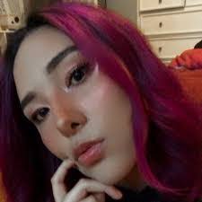 Michelle Revilla's Instagram, Twitter & Facebook