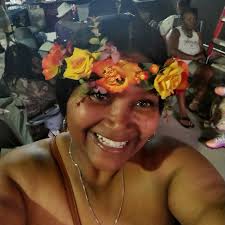 Who would've known Pernell would've been coaching me before I took off in  boxing. God don't make mistakes & these two pictures mean a lot.⭐️