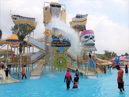 Magic funnel water park slide at bangi wonderland theme park & resort aqua park in bangi, selangor, malaysia. Bangi Wonderland Theme Park Perjalanan Pribadi