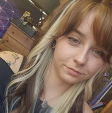 How to teach cat better hygiene?