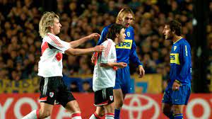 Get your team aligned with. Las Dos Patadas Que Sacaron De Las Casillas A Gallardo En El Escandalo Entre Boca Y River En 2004 Si Habia Var Quedaban 7 De Cada Lado Infobae
