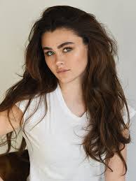 Lilly Dewitt's Instagram, Twitter & Facebook