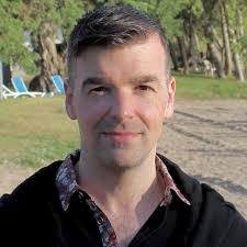 Steven Stowell's Instagram, Twitter & Facebook