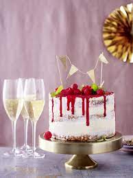 Über 43 bewertungen und für sehr lecker befunden. Die Perfekte Uberraschung Zum Muttertag Unsere Sekt Torte Deutscher Sektverband