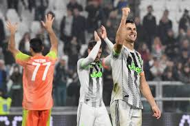 Però vorrei sapere chi è (che non sono riuscita a capire) lo juventino mai stato così stressato durante una partita. Cristiano Ronaldo S 96th Minute Penalty Leads Juventus Over Genoa 2 1 Bleacher Report Latest News Videos And Highlights