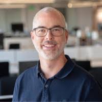 Deirdre Harding's Instagram, Twitter & Facebook