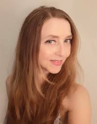 Ivy Rubin's Instagram, Twitter & Facebook