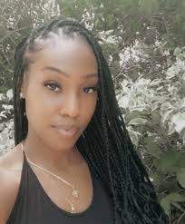 Marie Salmon's Instagram, Twitter & Facebook