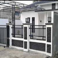 35 contoh model pilihan pagar rumah minimalis yang lagi trend.pagar minimalis terbuat dari pipa kotak hollow galvanize anti karat dengan banyak pilihan. Gambar Variasi Pagar Besi Minimalis Content