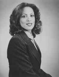 THE Lisa Thomas-Laury. So beautiful. What a legend.