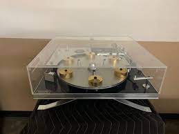 J.A Mitchell hydraulic reference turntable | George Meyer AV