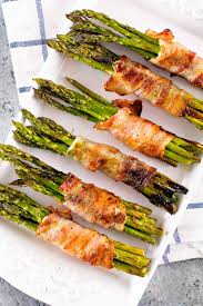 Grilled Bacon Wrapped Asparagus Easy Grilled Side Dish Crispy Bacon Wrapped Aro Grilled Bacon Wrapped Asparagus Grilled Side Dishes Bacon Wrapped Asparagus