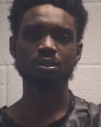 Man arrested after dispute turns violent at Cleveland Mall