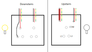 You can observe in the schematic that both the com terminals are connected together. How Should I Wire This 2 Way Light Switch Home Improvement Stack Exchange