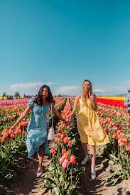 Field of flowers to take pictures near me. 6 Flower Field Photo Shoot Ideas To Try Emma S Edition