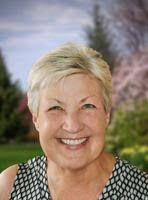 Sandra Weiner's Instagram, Twitter & Facebook