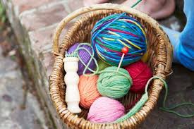 Das stirnband wird in reihen gestrickt. Strickliesel Anleitung Und Ideen Was Sie Aus Der Kordel Machen Konnen