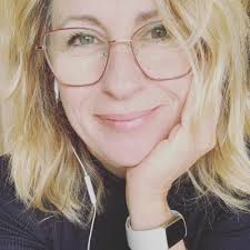 C'est aujourd'hui que je célèbre les 21 ans de mon entreprise Z  communications !