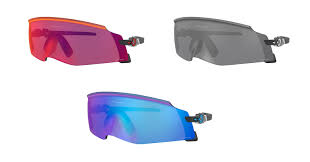 Las reveladoras gafas oakley kato fueron vistas por primera vez usadas por chris froome y sam bennett en la vuelta de españa, gozan de un patrocinio los lideres ciclistas no tuvieron miedo a demostrar que la lente envolvente es. New Oakley Kato Conforms To Your Face With Frameless Lens Unique Nose Wrap Sean Cycles