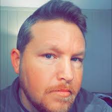 Kevin Larkin's Instagram, Twitter & Facebook