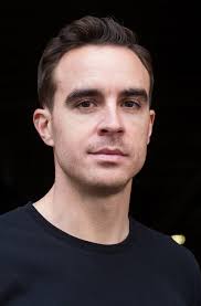 Travis Wesley's Instagram, Twitter & Facebook