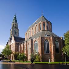 The Martinikerk Martin S Church Is The Oldest Church In Groningen Netherlands The Church And Its Associated Tower The Martinitor Met Afbeeldingen Groningen Kathedraal Stad