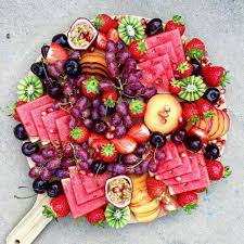 Plateau De Fruits D Ete Assiette De Fruits Nourriture De Fete Plateau De Fruits