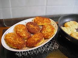 Kartoffelpuree Platzchen Von Barenmama Chefkoch Rezepte Kartoffelplatzchen Kartoffelpuree