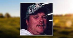 Ariel Daigle's Instagram, Twitter & Facebook