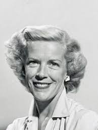 Natalie Masters's Instagram, Twitter & Facebook