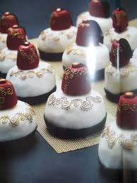 Benberim Arabic Food Desserts Cake Design