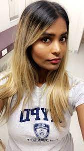 Blonde Black Balayage On Dark Skin Black Balayage Balayage Brunette Hair Styles