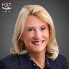 Connie Dunlap's Instagram, Twitter & Facebook