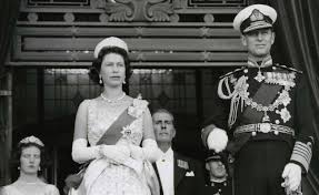 Desta forma, o casal real se. Por Que O Marido Da Rainha Elizabeth Nao E Chamado De Rei