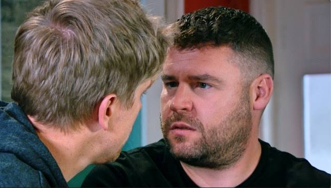 Robert and Aaron say a sad goodbye in devastating Emmerdale episode | Soaps  | Metro News