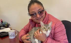 CREÓ UN HOSPITAL VETERINARIO PARA ATENDER A PEQUEÑAS ESPECIES EN SILAO ♥️  Silao, Gto., a 05 de febrero de 2025.- Rosalba Castillo Hinojosa, médica  veterinaria egresada de la Universidad de Guanajuato (UG),