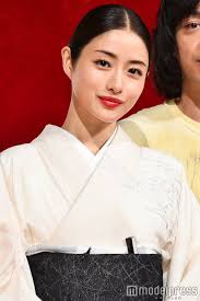 画像6 9 石原さとみ 高嶺の花よ 超高飛車告白シーンに 石原さとみじゃないと許されない 言われたい の声殺到 ウェディング ヘアスタイル セレブスタイル 顔