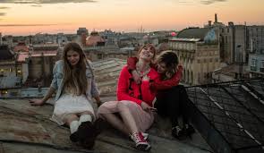 Budgie toys for sale amazon ebay (self.filme_romanesti). Top Filme Romanesti Ale Anului 2016