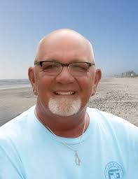 David Knestrick's Instagram, Twitter & Facebook