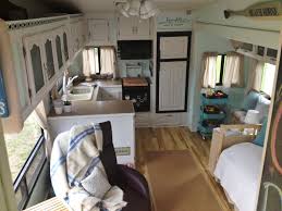 37 Beautiful Rv 5th Wheel Storage Ideas Remodeled Campers Camper Makeover Rv Decor