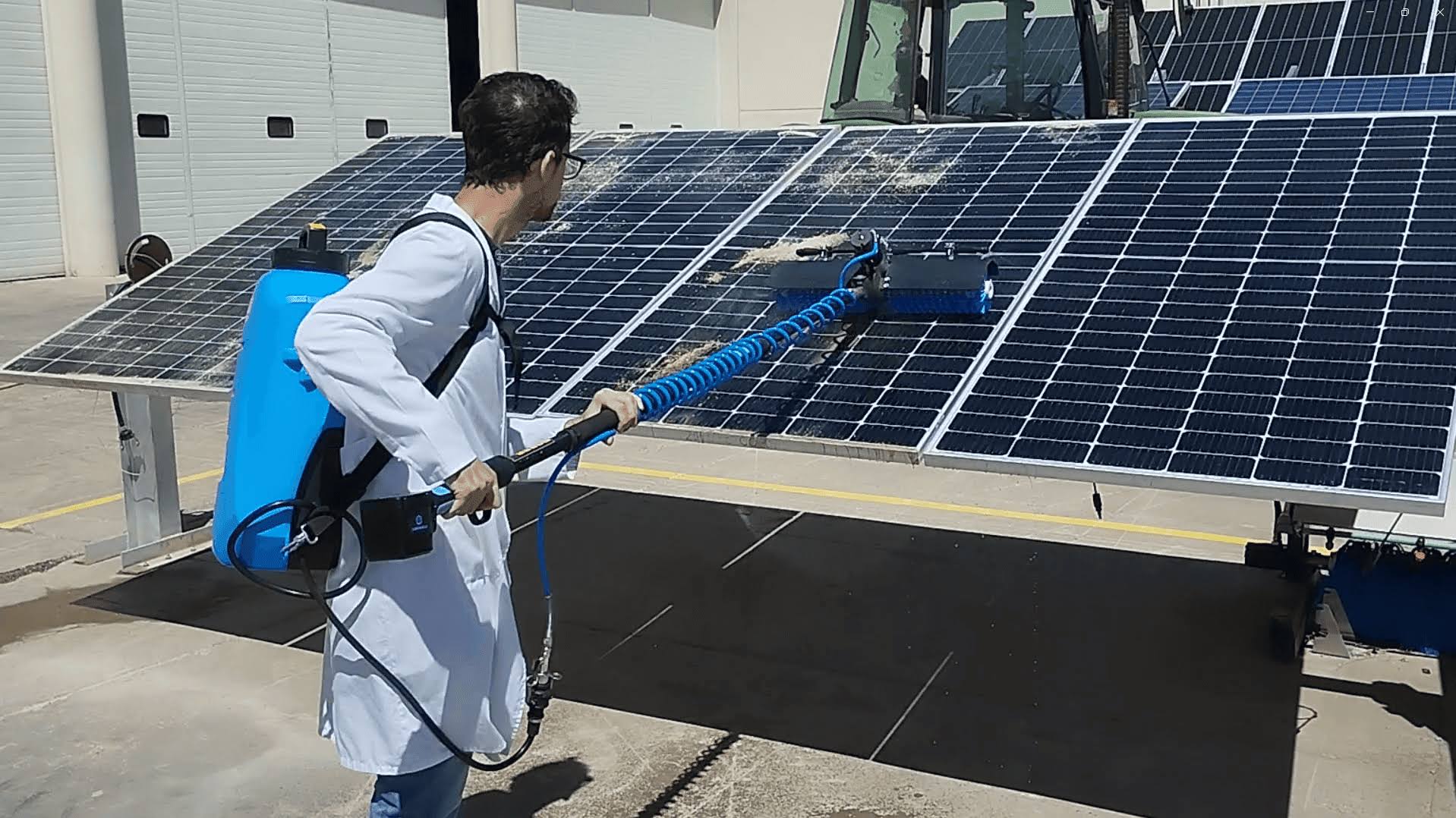 Solar Panel cleaning Service product image