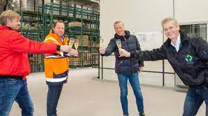 Préstamo de libros en el sistema de bibliotecas. Vanderlande Implementiert Omni Channel Losung Bei Udea Materialfluss Online